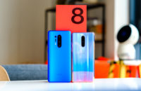 OnePlus trước hộp 8 và 8 Chuyên nghiệp