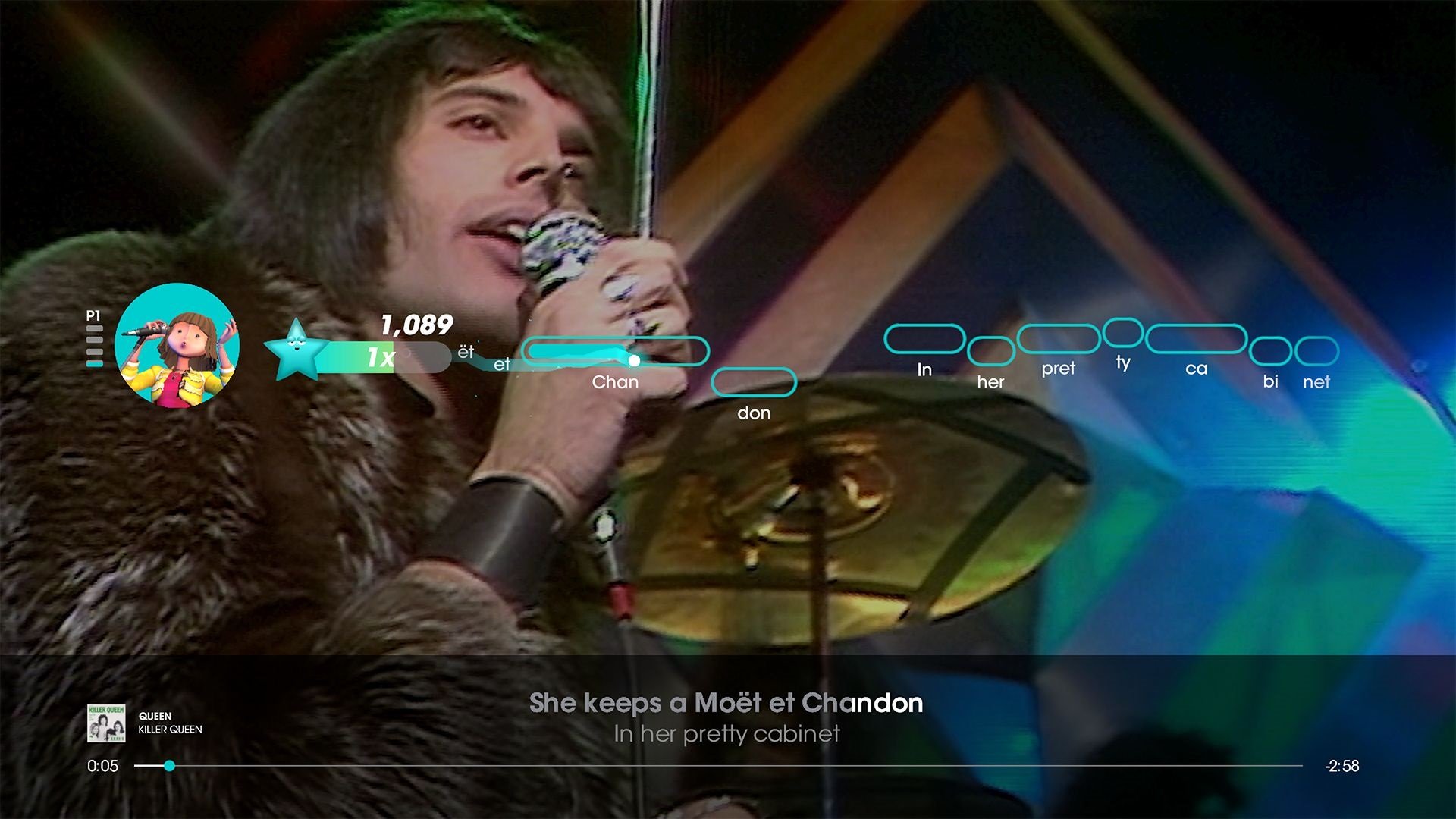 Let's Sing Queen is the Beatles: Rock Band permainan karaoke