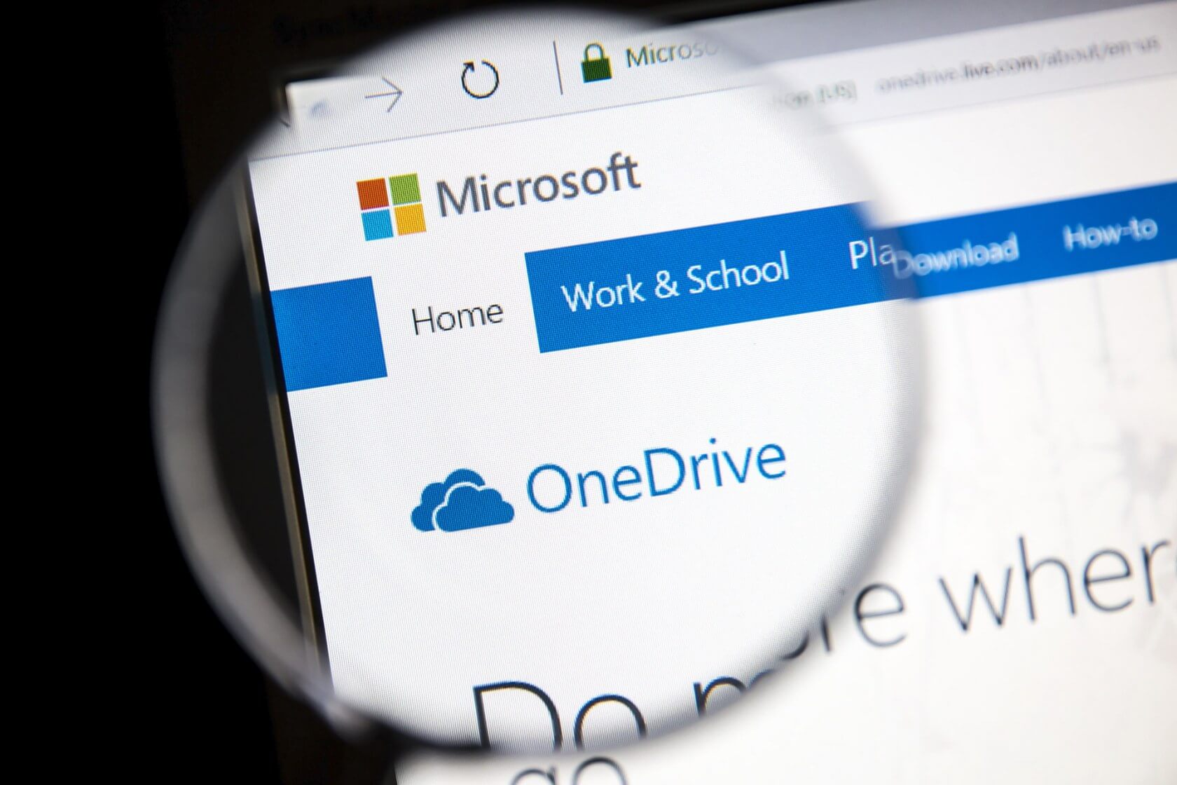 Microsoft mengumumkan peningkatan perkongsian fail yang berfokus pada perniagaan dan Mode Gelap untuk OneDrive