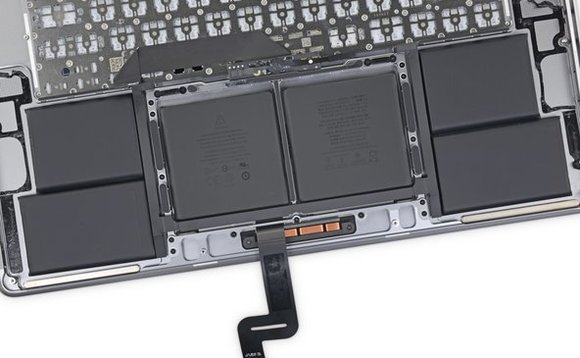 Apple16in MacBook Pro je rovnako náročný ako kedykoľvek predtým na opravu 273
