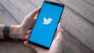 Twitter aplikácia pre systém Android zlyháva, problém sa opraví aktualizáciou 239