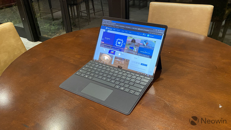 Microsoft Mouse and Keyboard Center teraz podporuje počítače ARM64, ako je napríklad Surface Pro X 415