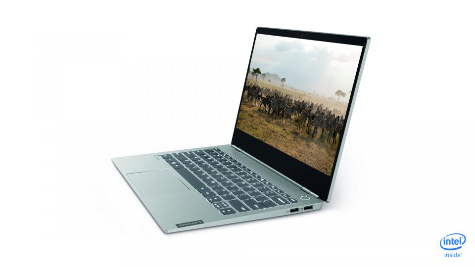 Recenzia Lenovo ThinkBook 13s: Think ThinkPad, ale lacnejšia 147