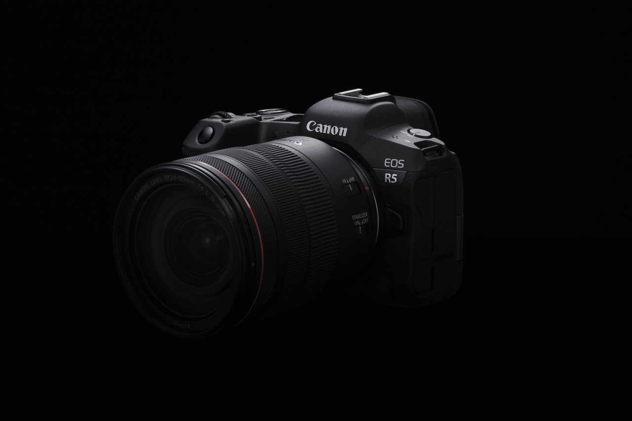 Spoločnosť Canon oznamuje vývoj bezrámového fotoaparátu EOS R5 s plným rámom 8