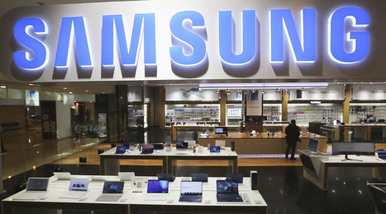 Spoločnosť Samsung uviedla, že na webových stránkach Spojeného kráľovstva boli vystavené chyby 150 zákazníkov 36