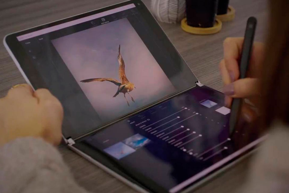 Surface Duo a Neo: uniknuté propagačné videá s prípadmi použitia 22