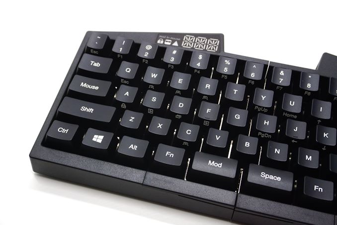 The Ultimate Hacking Keyboard Review: Skutočne jedinečná, skutočne drahá klávesnica pre profesionálov 4
