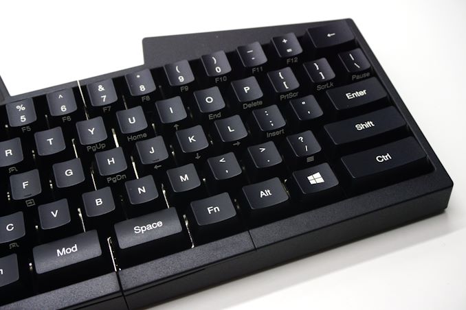 The Ultimate Hacking Keyboard Review: Skutočne jedinečná, skutočne drahá klávesnica pre profesionálov 5