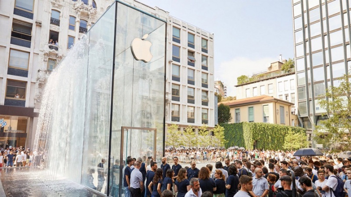 Apple zavrie všetky obchody v Taliansku na neurčito kvôli COVID-19 83