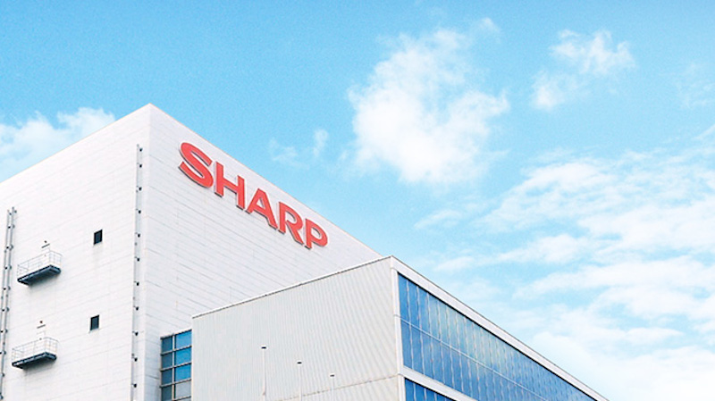 Sharp bude používať svoju televíznu továreň na výrobu chirurgických masiek na prepuknutie koronavírusu 233