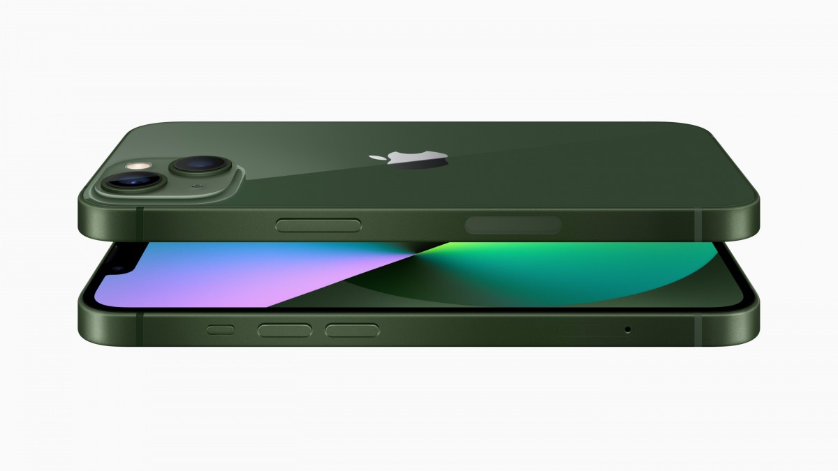 iPhone 13 zelený